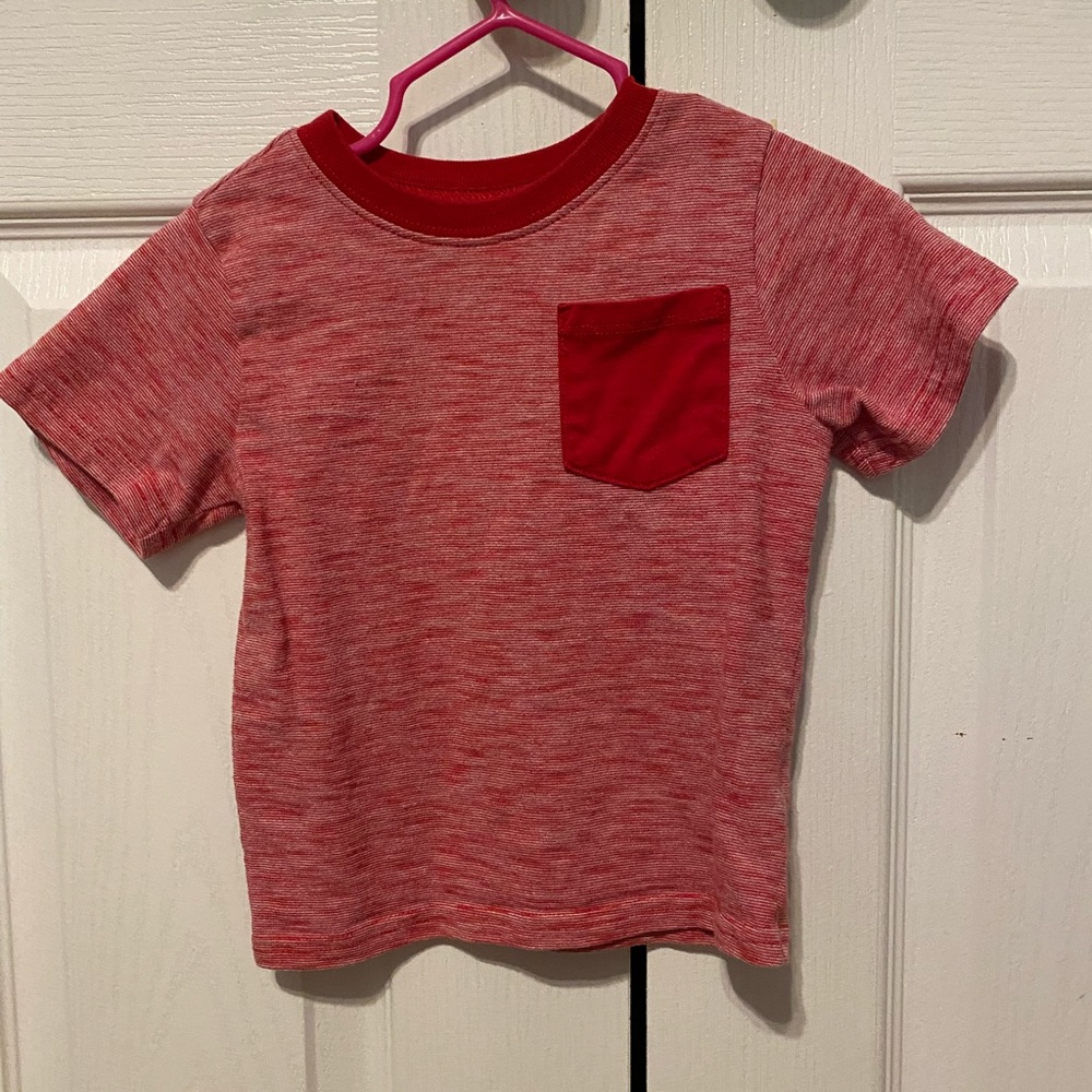✨5/20 Shirt sale✨ Boys 2T